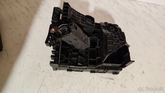 Poistková skriňa Škoda Superb 2 - 2