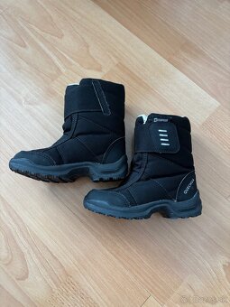 Detské čižmy quechua 25 nové - 2