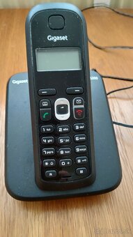 Telefón Gigaset - 2