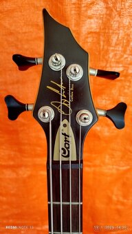 basgitara Cort Curbow 42 - 2