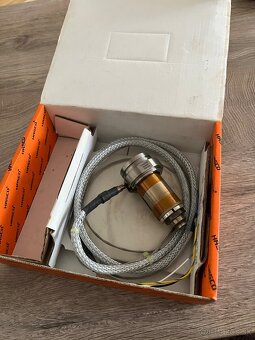 Hasco hot runner Z342031 40x80 - 2