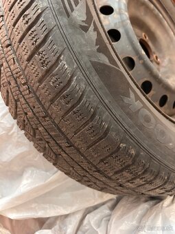Hankook Winter icept evo2 SUV 215/70 R16 - 2