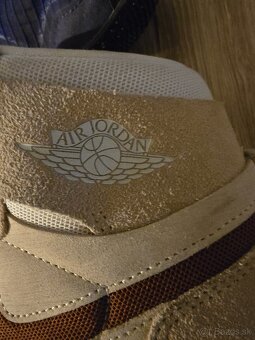 NIKE - 2