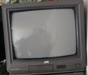 TV Sony a JVC - 2