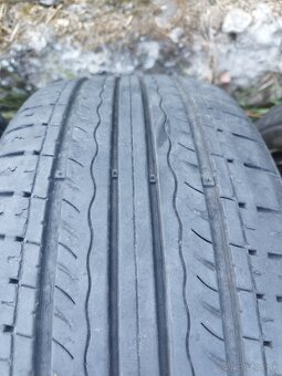 Gumy 225/50 17ky - 2