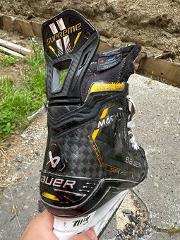 Korcule Bauer Supreme Mach - 2