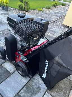 Benzínový vertikutátor Einhell GC-SC 4240 - 2