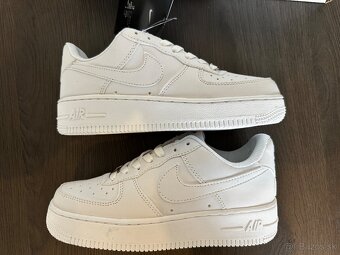 EU36 Tenisky Nike AirForce 1 White Low - 2