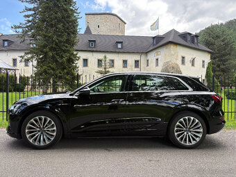 Audi e-tron 50 quattro 4x4 100% batéria - 2