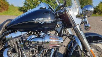 HARLEY-DAVIDSON ROAD KING CLASSIC - 2