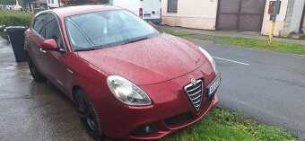 Predam alfa romeo gulieta 1,6 diesel - 2