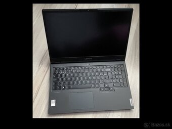 Lenovo Legion 5 15IMH05 na náhradné diely. - 2