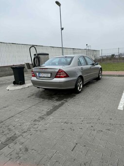 Mercedes-Benz C - 2
