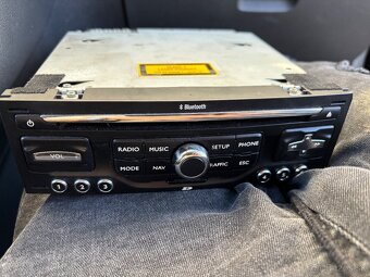 Peugeot 5008 1,6hdi Rozpredam - 2