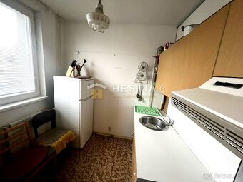2 izbový byt s balkónom a výťahom, s pekným výhľadom v Brezo - 2