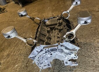 Konferencny stolik V8 - 2