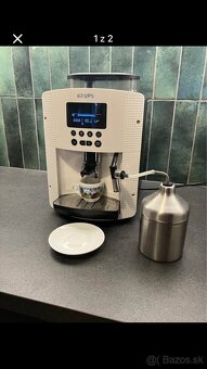 Plneautomatický kávovar Krups - plne funkčný - 2