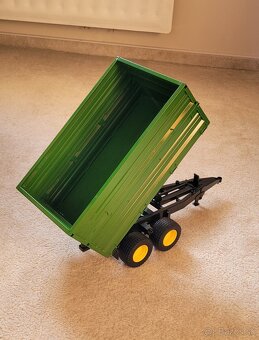 Bruder vlecka John Deere - 2
