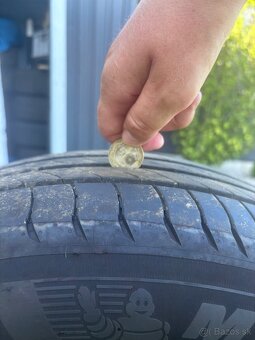 Michelin 215/65 R17 letne pneu - 2