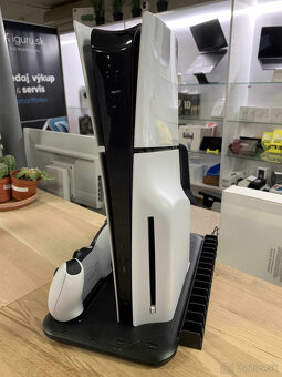 Playstation 5 Slim s mechanikou + 2x joystick - 2