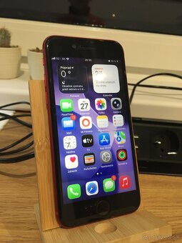 📱 Predám iPhone SE (2020 - 2