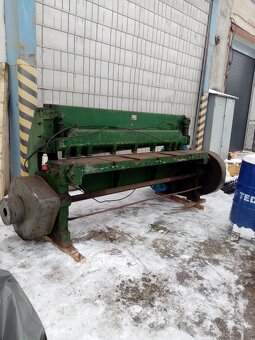 Tabuľové nožnice - 2