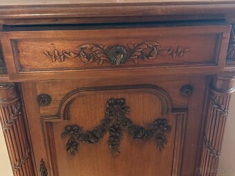 Drevená skrinka - 2