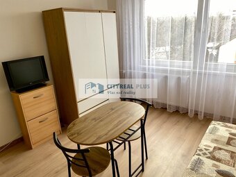 Ponúkame Vám na prenájom zariadenú garsónku v Nových Zámkoch - 2