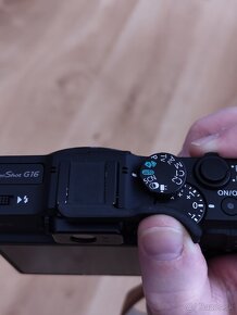 Hotshoe grip - grip na fotoaparát - 2