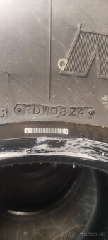 Bridgestone 385/65 22,5 náves - 2