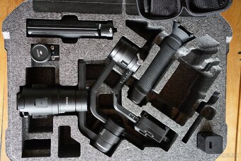 Predám DJI Ronin S - ako nový + smallrig top handle - 2