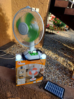 Prenosný solárny ventilátor a nočné svietidlo s nabíjačkou - 2
