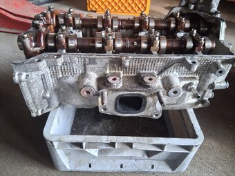 Hlava motora suzuki 1,4 i turbo - 2