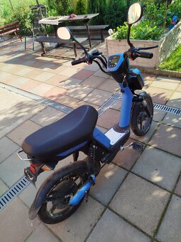 Racceway E-babeta - 2