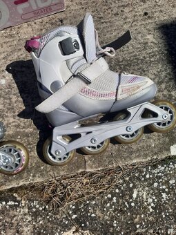 Predám dievčenské In Lines korčule 32 - 35 - 2