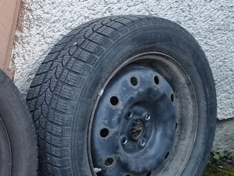 Predám plechové disky R15 so zimymi pneu - 2