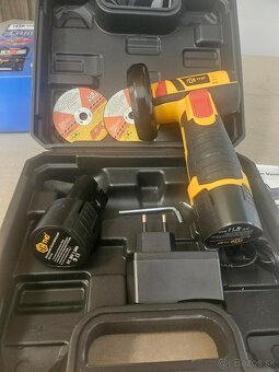 Malá aku karboška brúska 2x bateria - 2