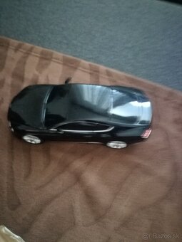 Auto Lamborghini na dialkové ovládanie model 1:18 - 2