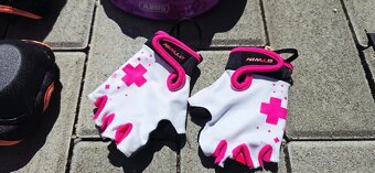 Prilba a chranice na 2-4roky - 2