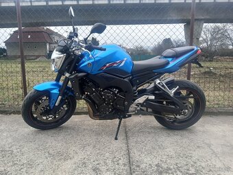 Yamaha FZ1 - 2