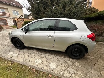 Toyota Auris 1.6 Automat B + LPG - 2