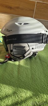 Lyžiarska prilba - 2