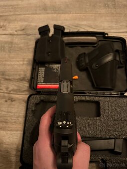 Predám Sig Sauer P226 - 2