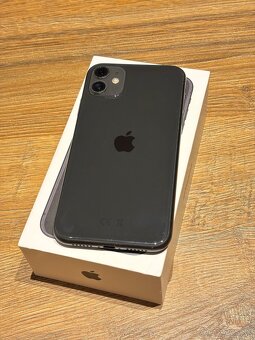 iPhone 11 64GB - 2