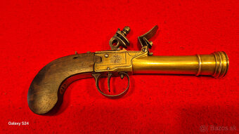 BRITSKÁ NÁMORNÁ PIŠTOL - 2