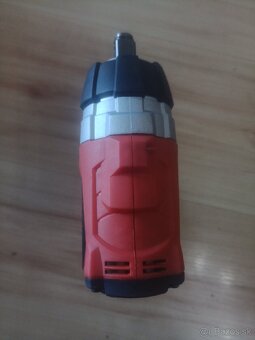 Einhell rázový uťahovák 18V - 2