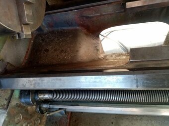 Soustruh SUI 40/1000 - 2