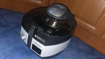 Teplovzdušná multifunkčná fritéza. - 2