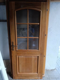 Darujem vchodové dvere - 2