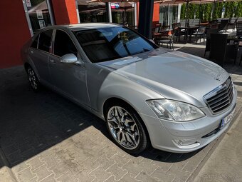 Mercedes W221 320CDI 4matic - 2